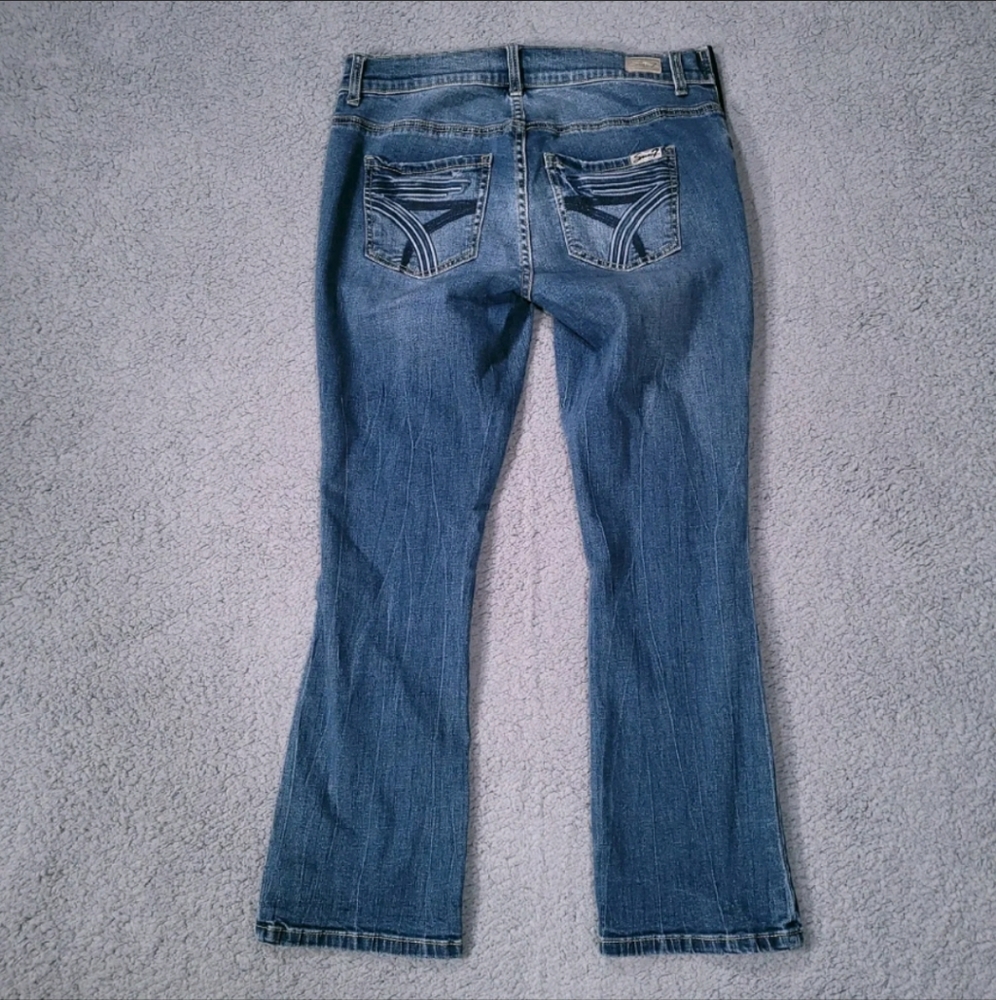 Seven7 Womens Size 8 Jeans 7 Logo Premium Distressed Bootcut Low Rise Elastic
